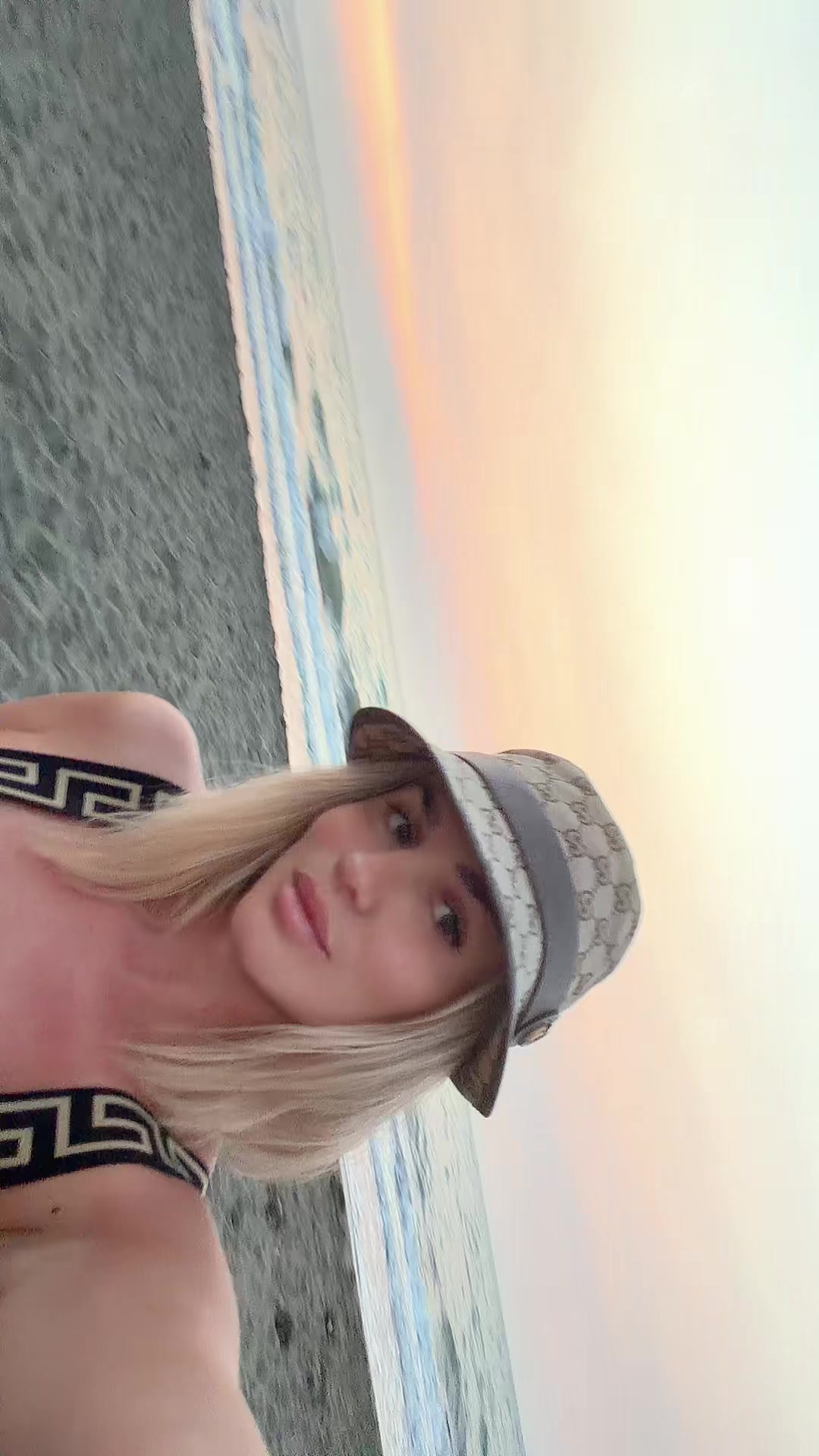 @elvinanika