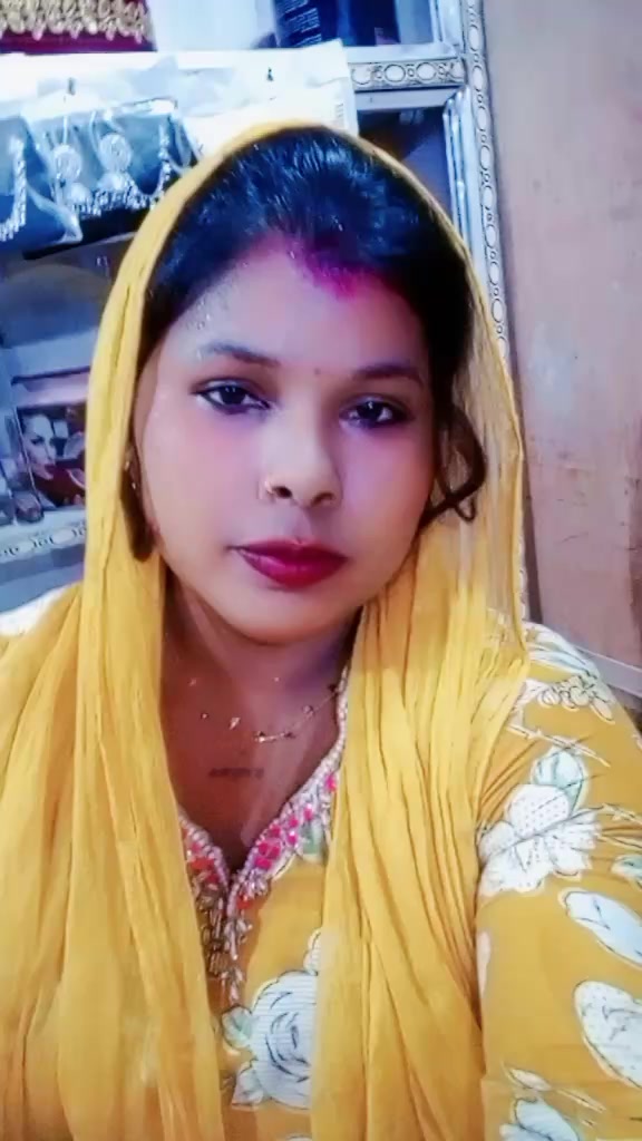 @radhika beauty parlour