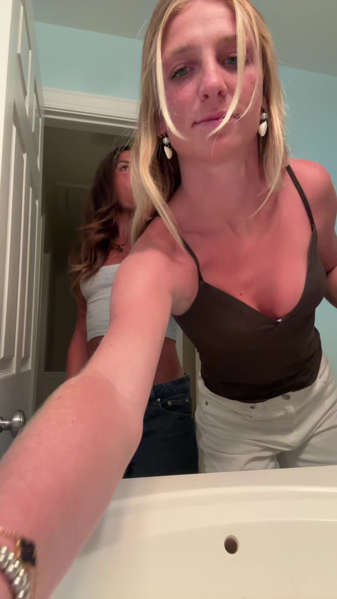 @ash
