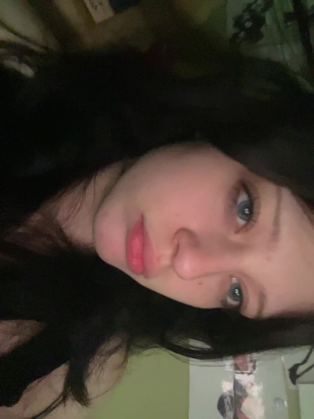 @Shayla🪽