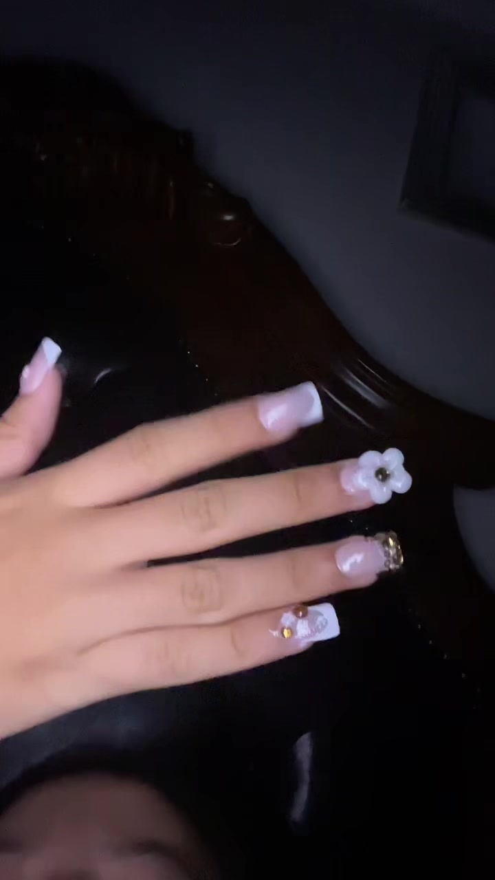 @🥹✌️