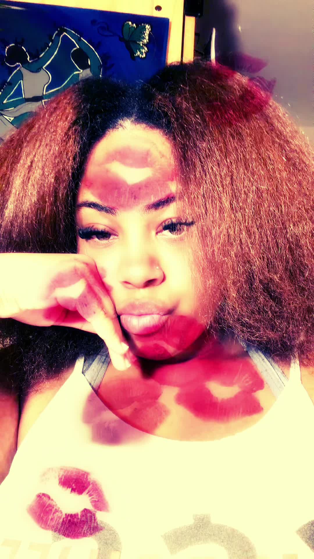 @Lovely.Vee