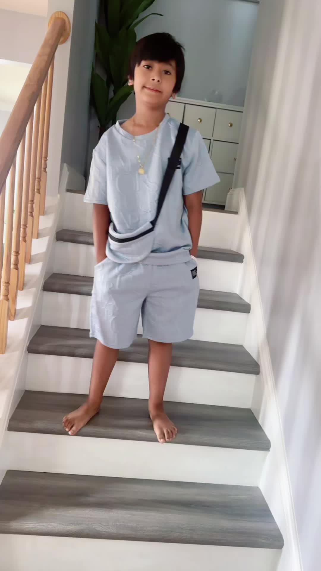 @Naina_🕊️🦋
