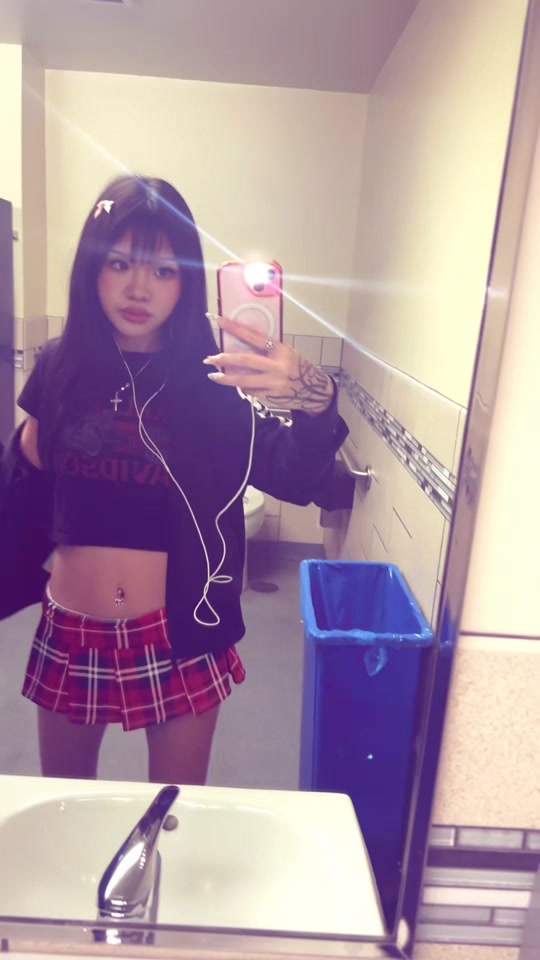 @M 💕