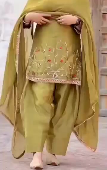 @Cute pathaniiiii