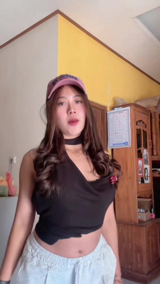@AmikLahh_