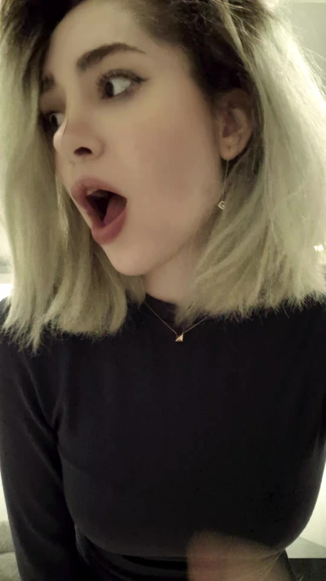 @evildayana