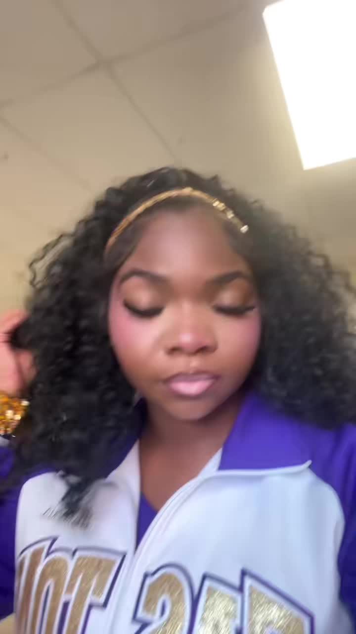 @lurkingglouu