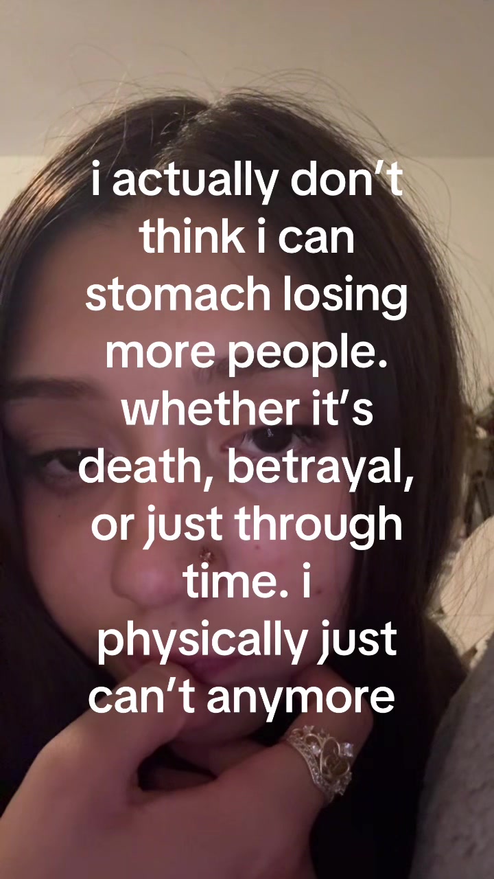 @𝙚
