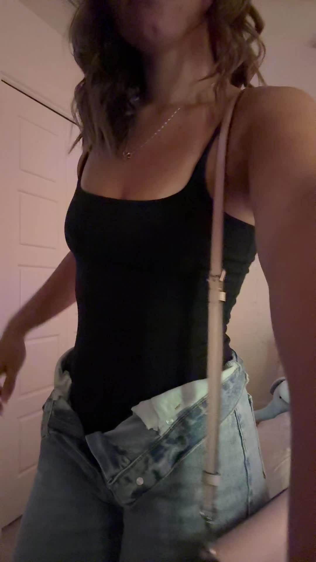 @moluvv4