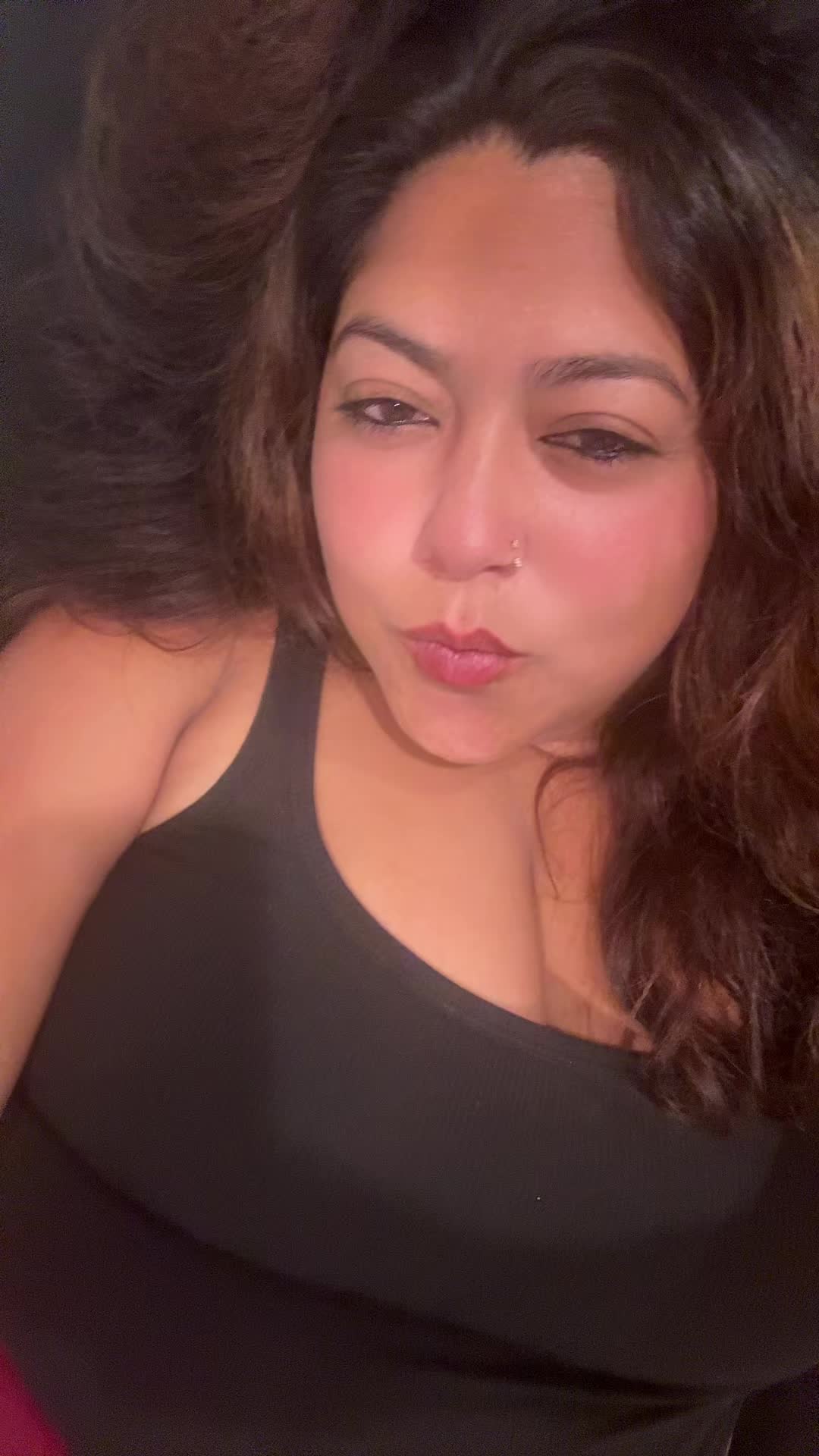 @Mari B