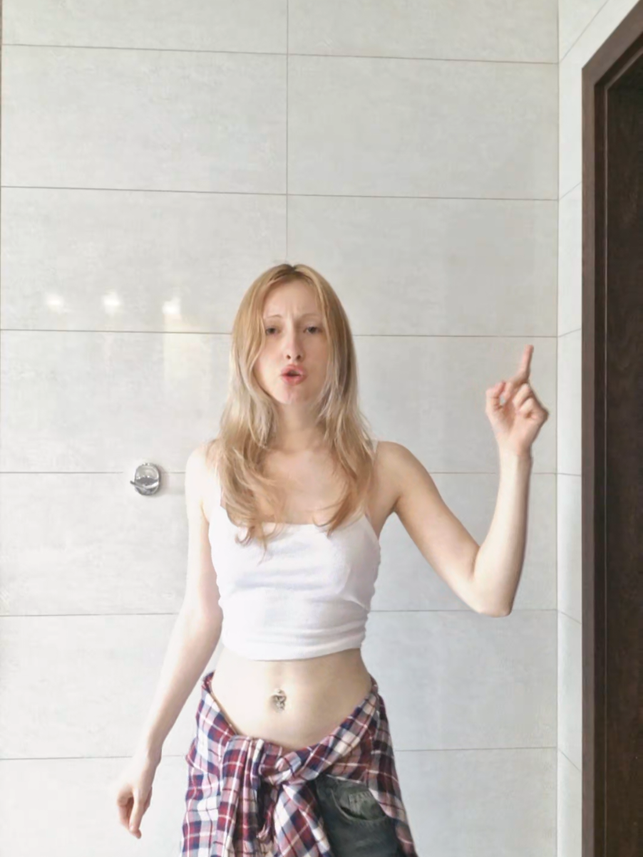 @amelianital