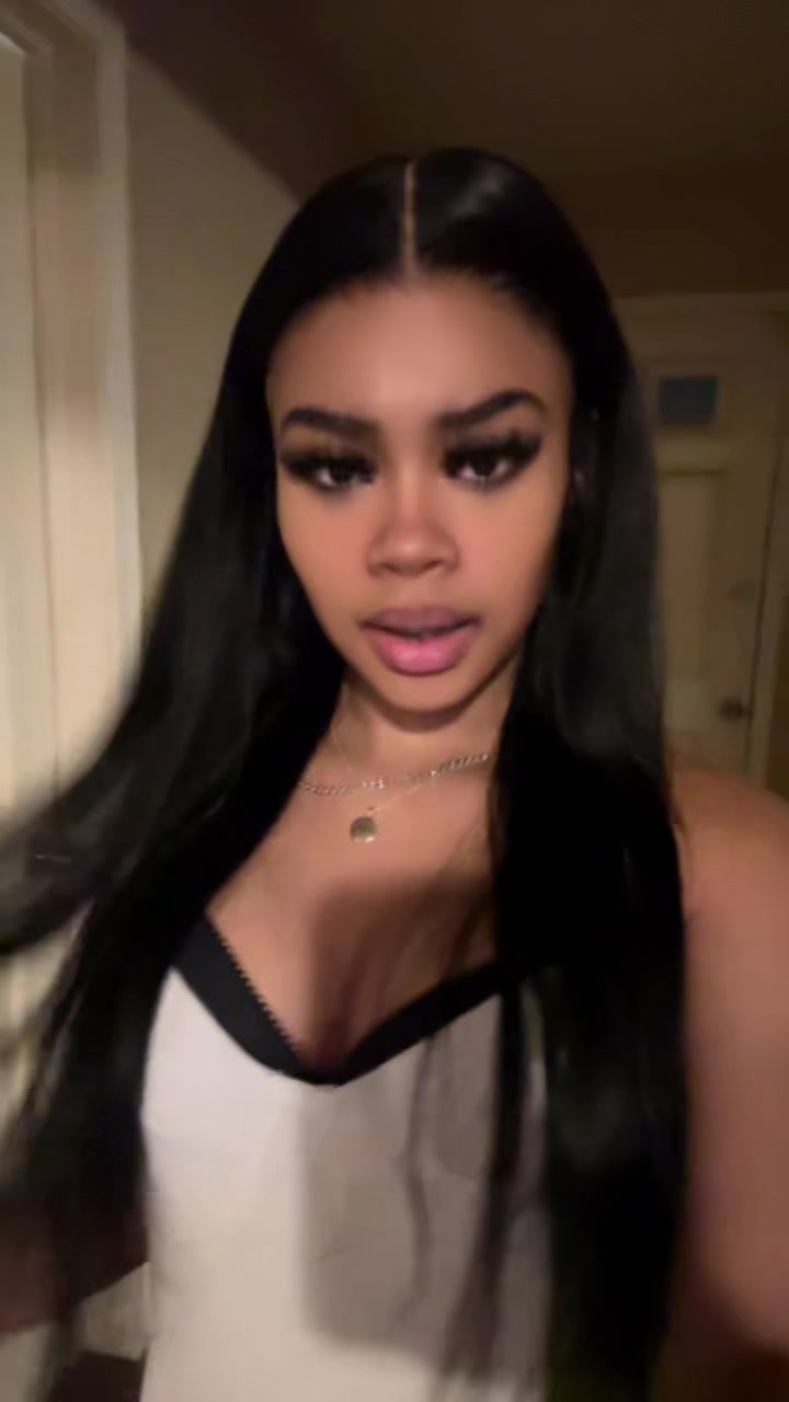 @Nyiaa😘 .
