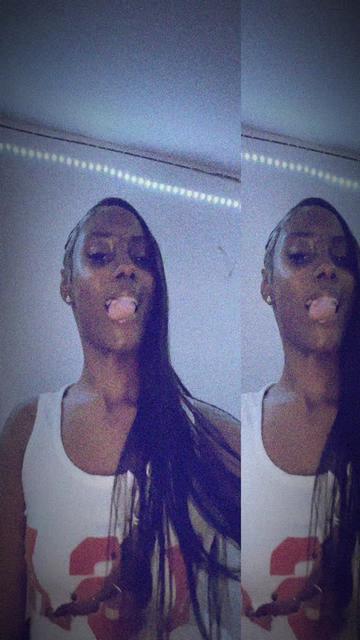 @darkskinhottieeeeeeeeeee