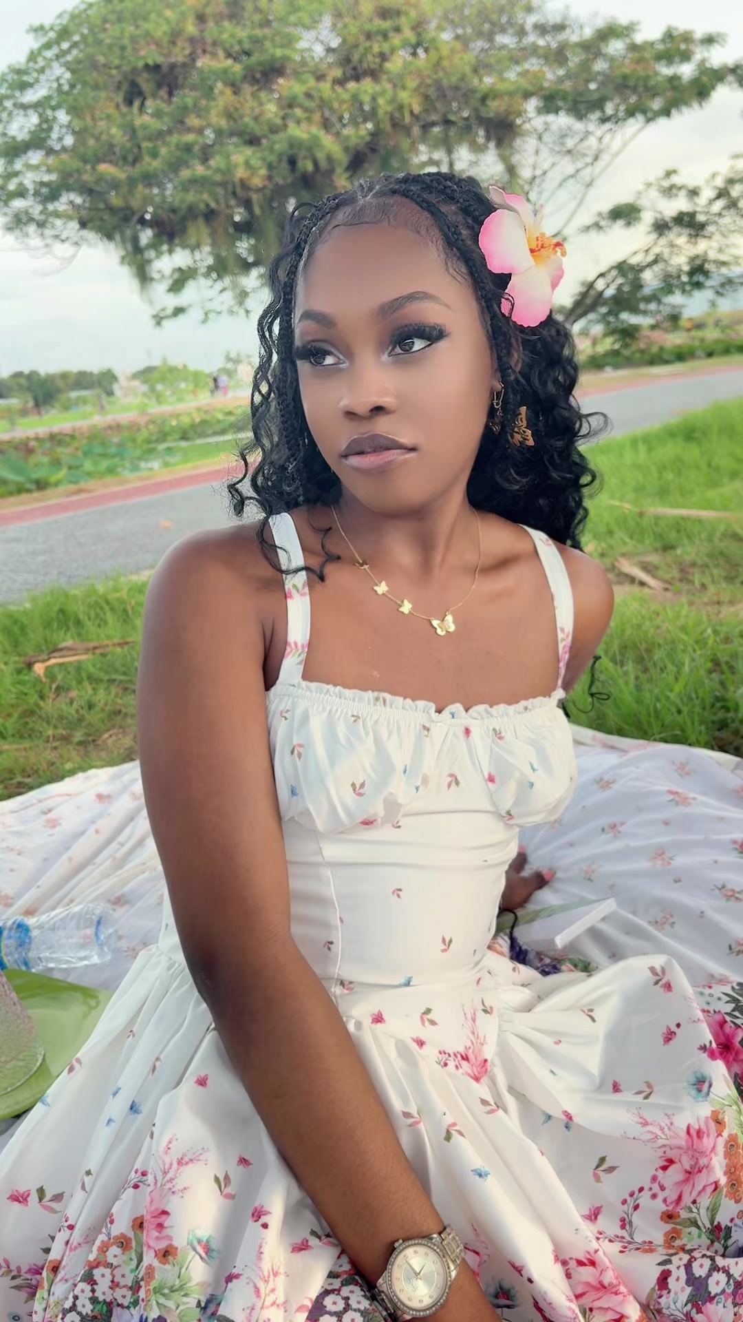 @😩ONE&ONLYMiss RAY🍑🍯 🤏🏽