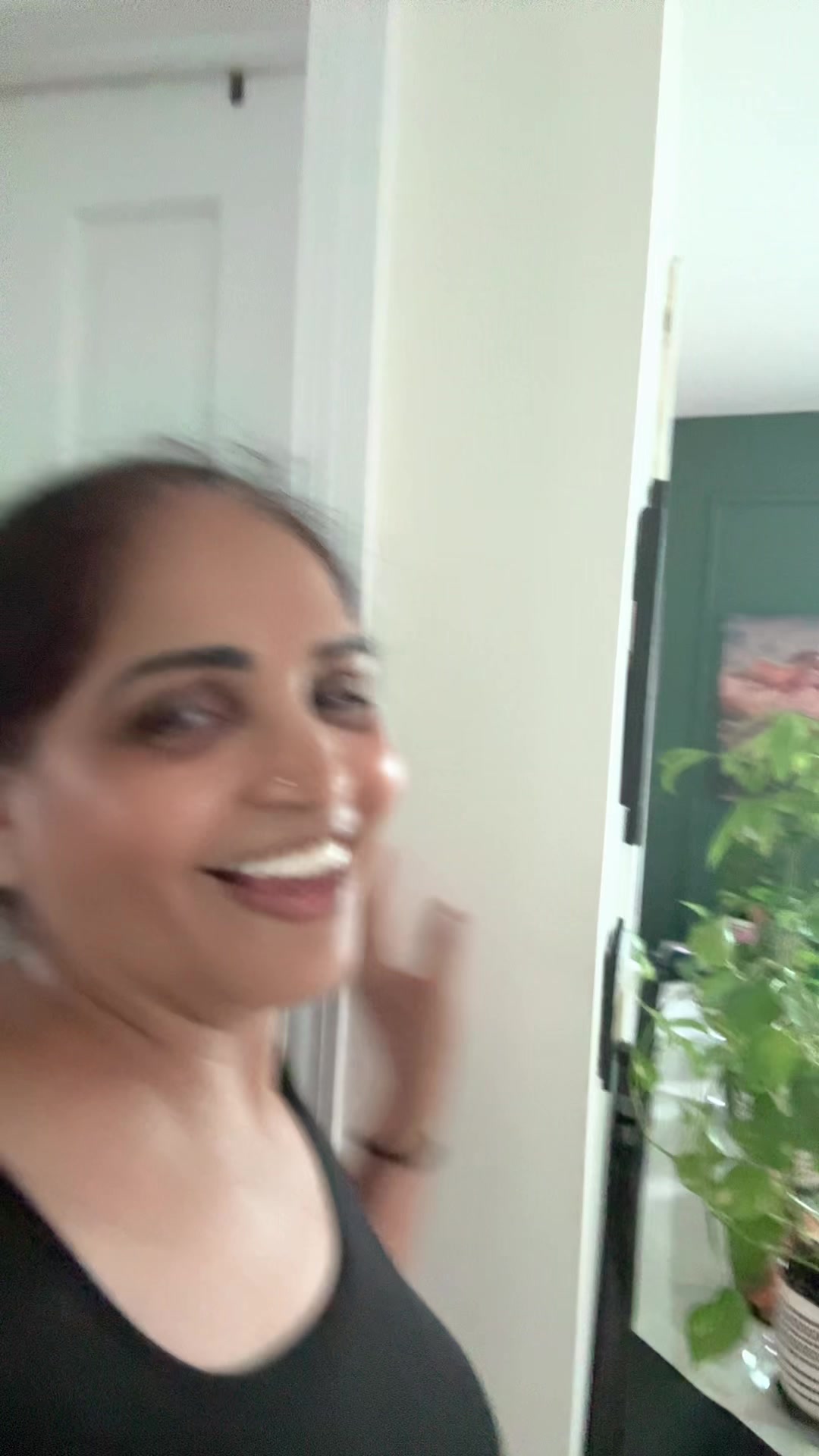 @Dollychopra USA 🇺🇸