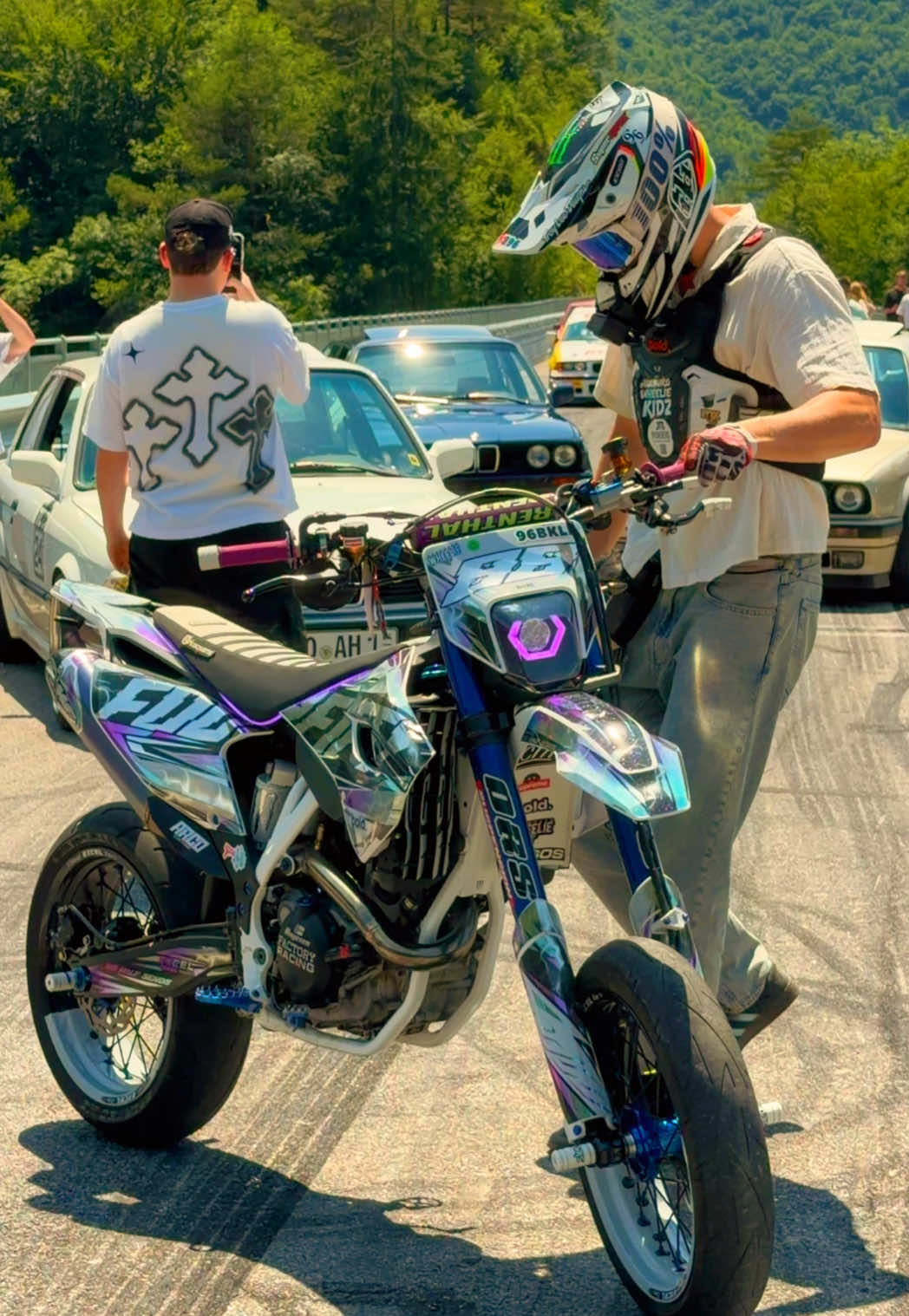 @Joni_moto