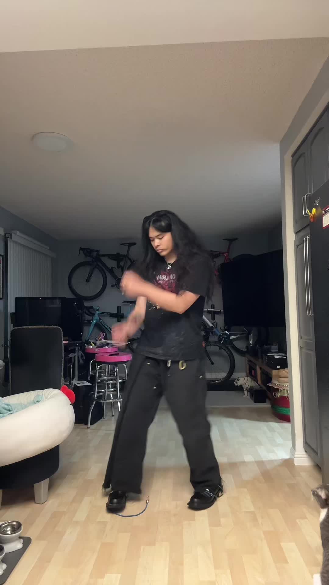 @KᗩRS