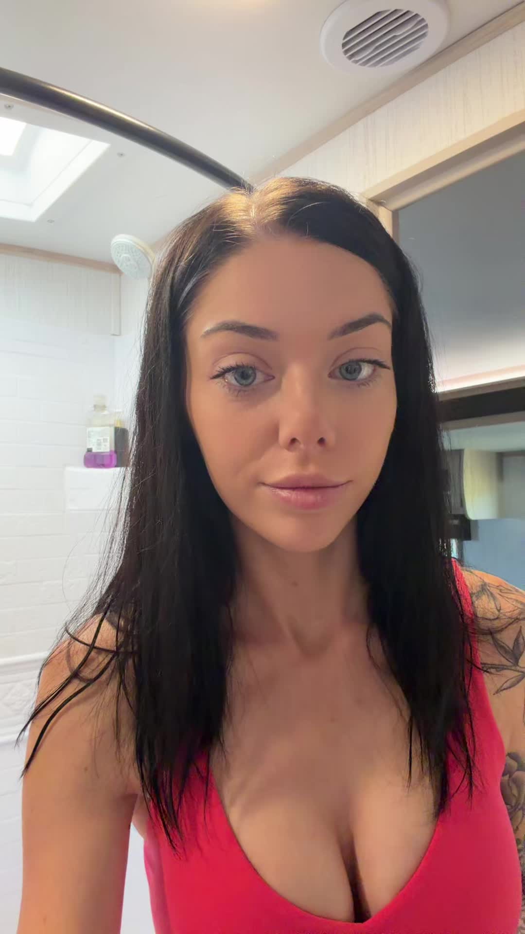 @Anna Rose
