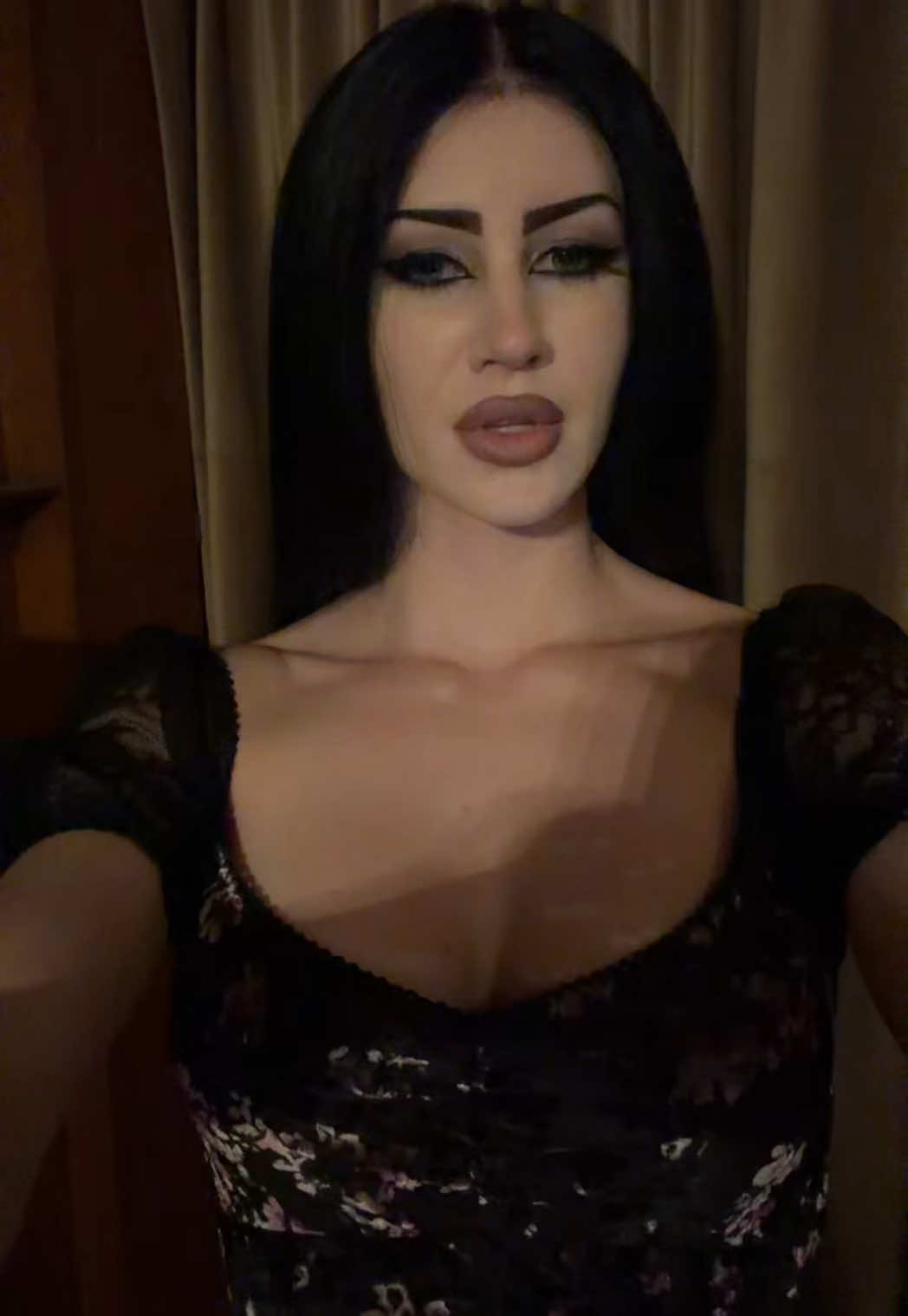 @Dolls Kill