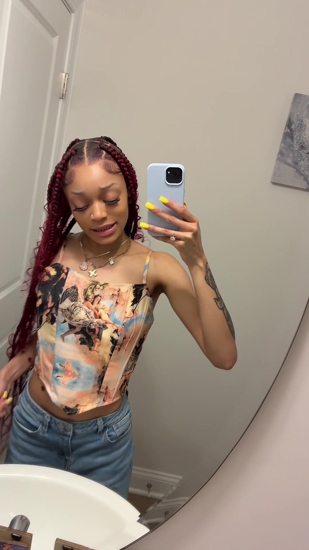 @PrettyyGangstaa🎀