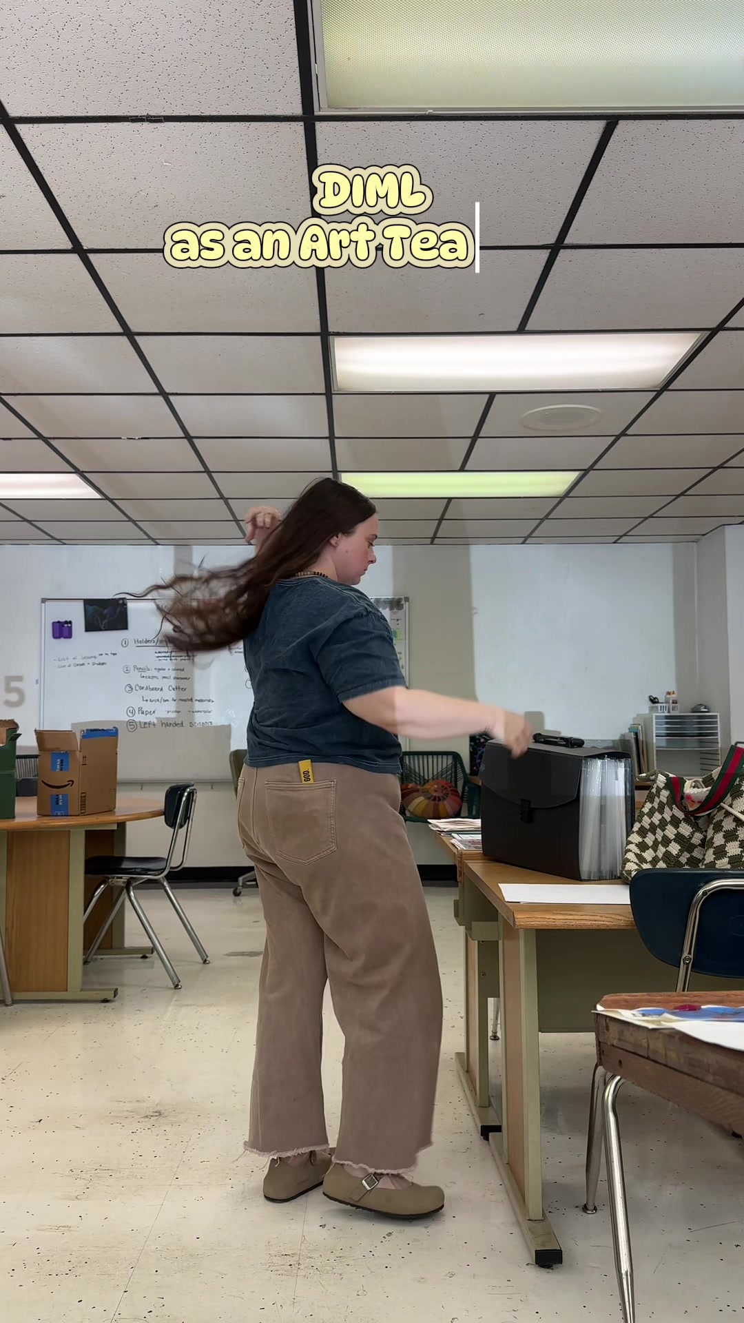 @Lauren Love 𝜗𝜚˚⋆