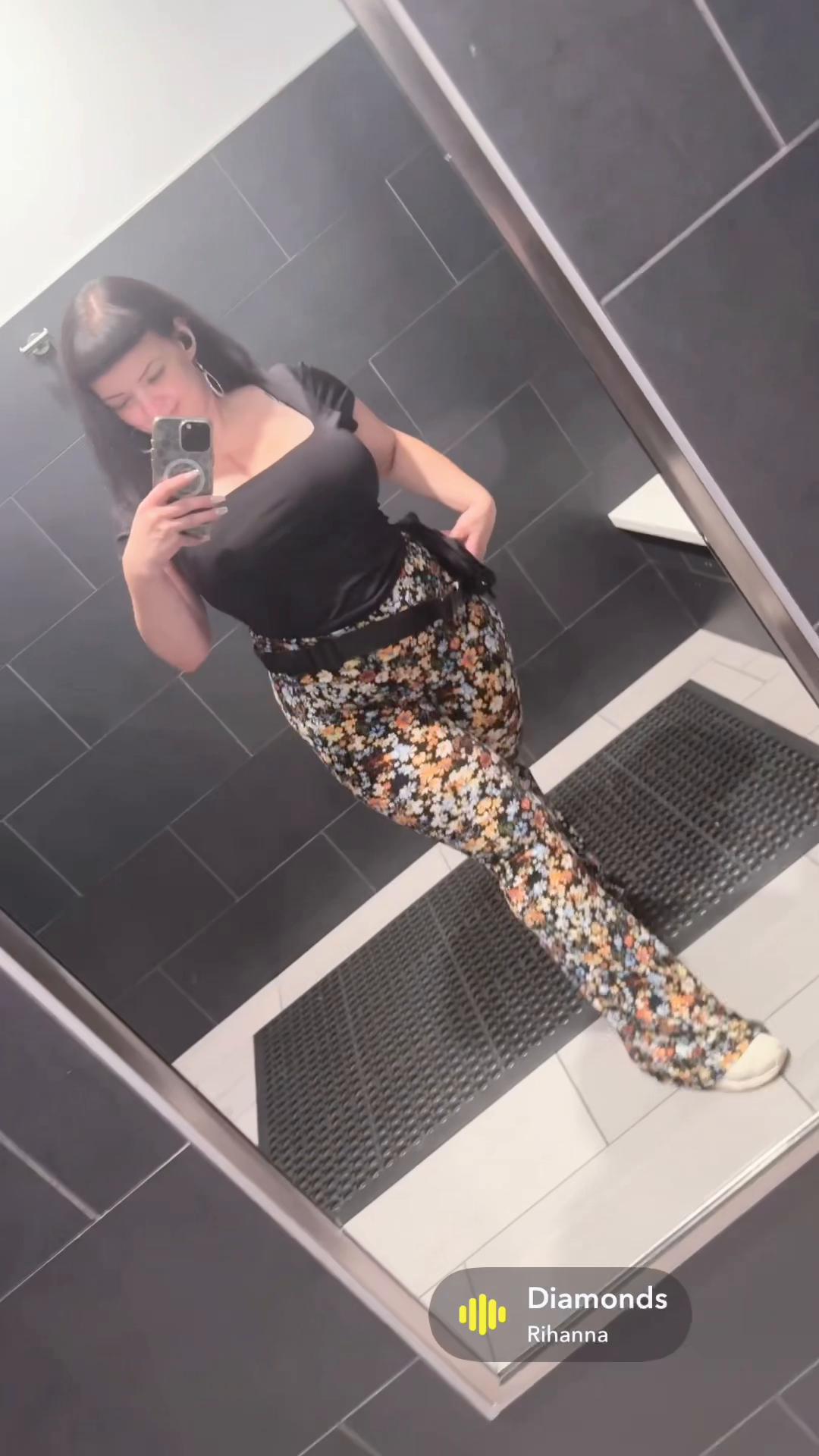 @kristenypoo