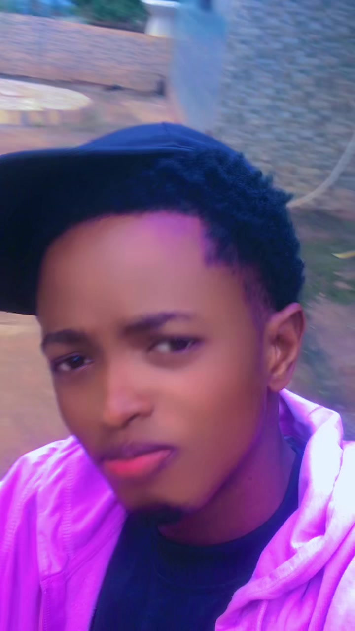 @D&uuml; d&iuml;ch Raoul