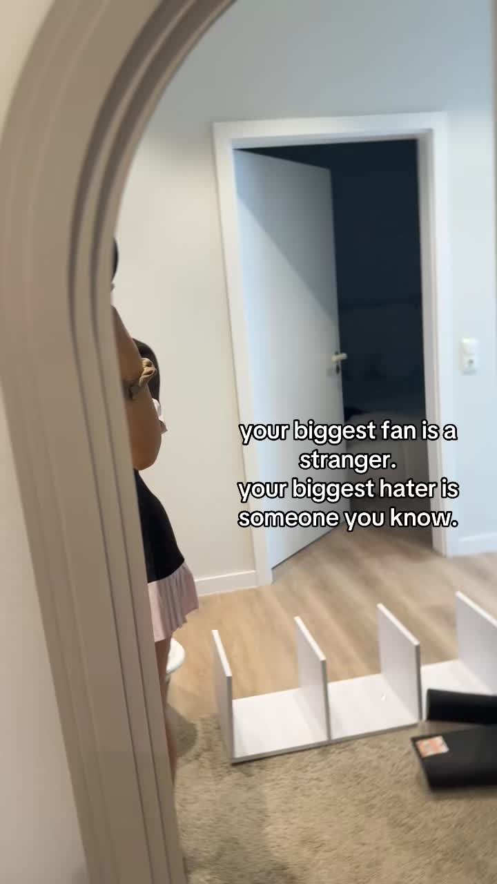 @irgendwasmitcontent