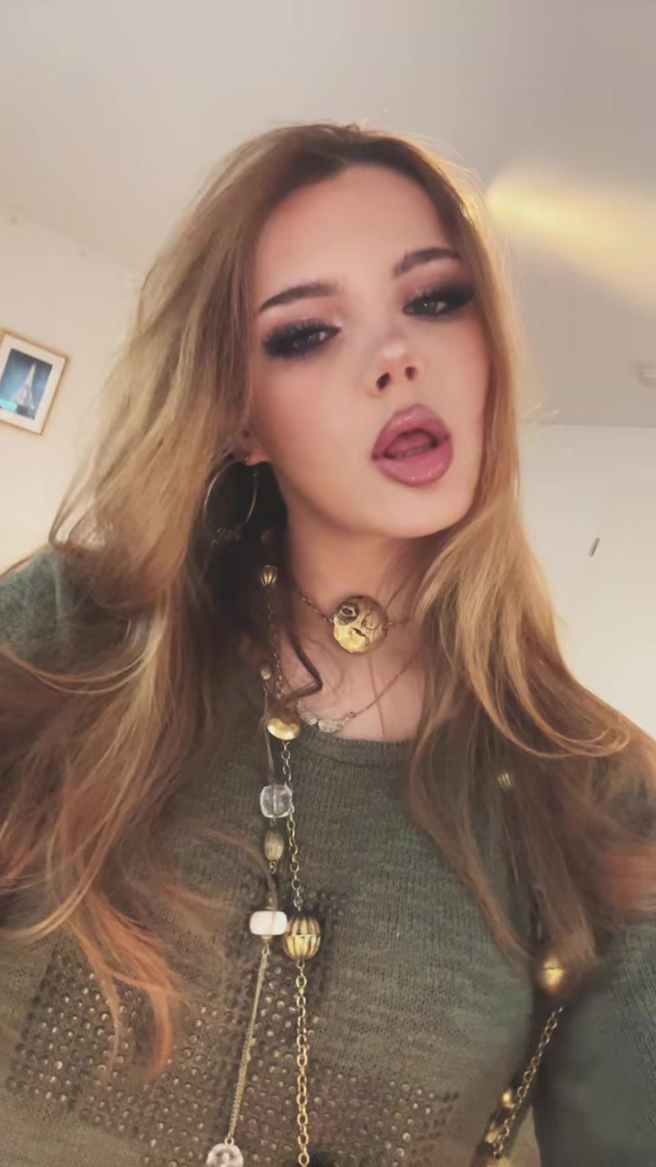 @Ella😚
