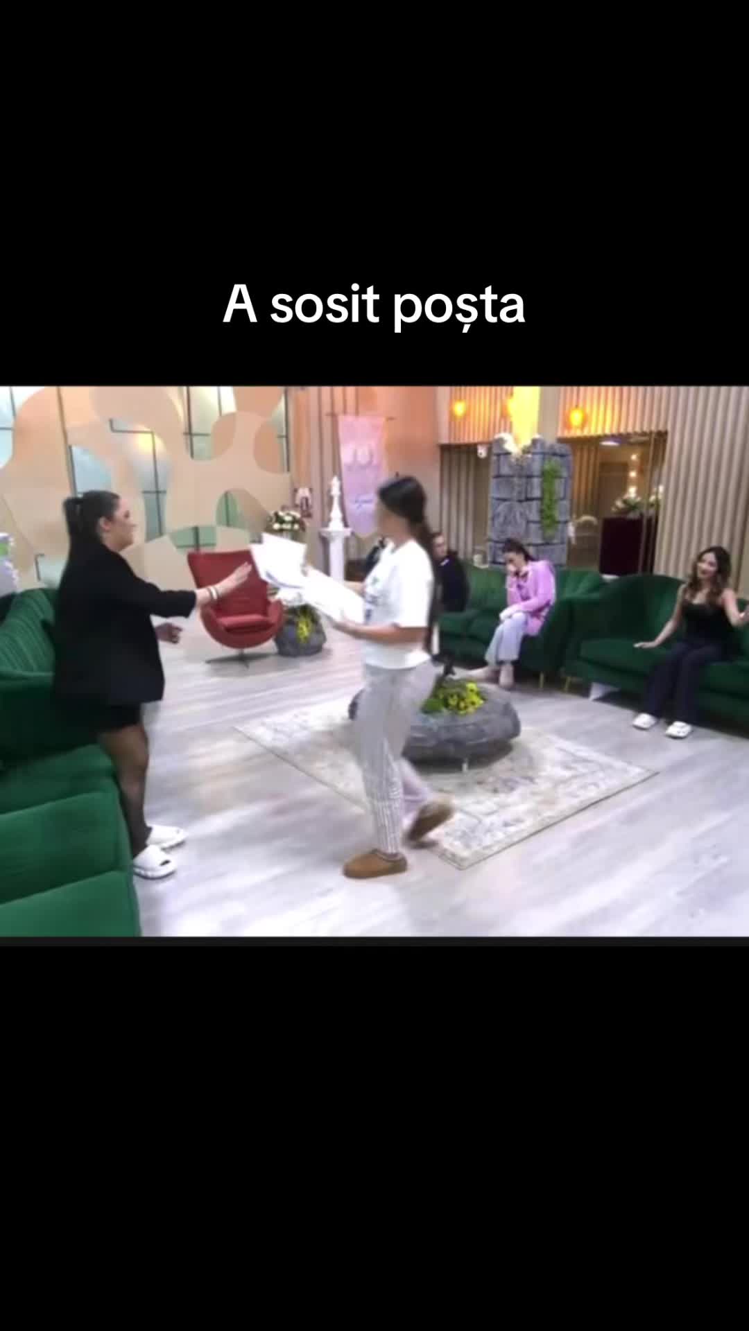 @Mireasa14👑regatulunimii👑