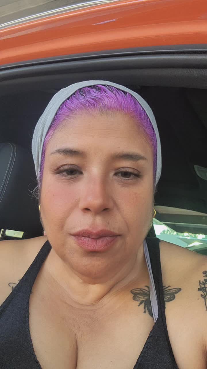 @Elle_HotterMessInc