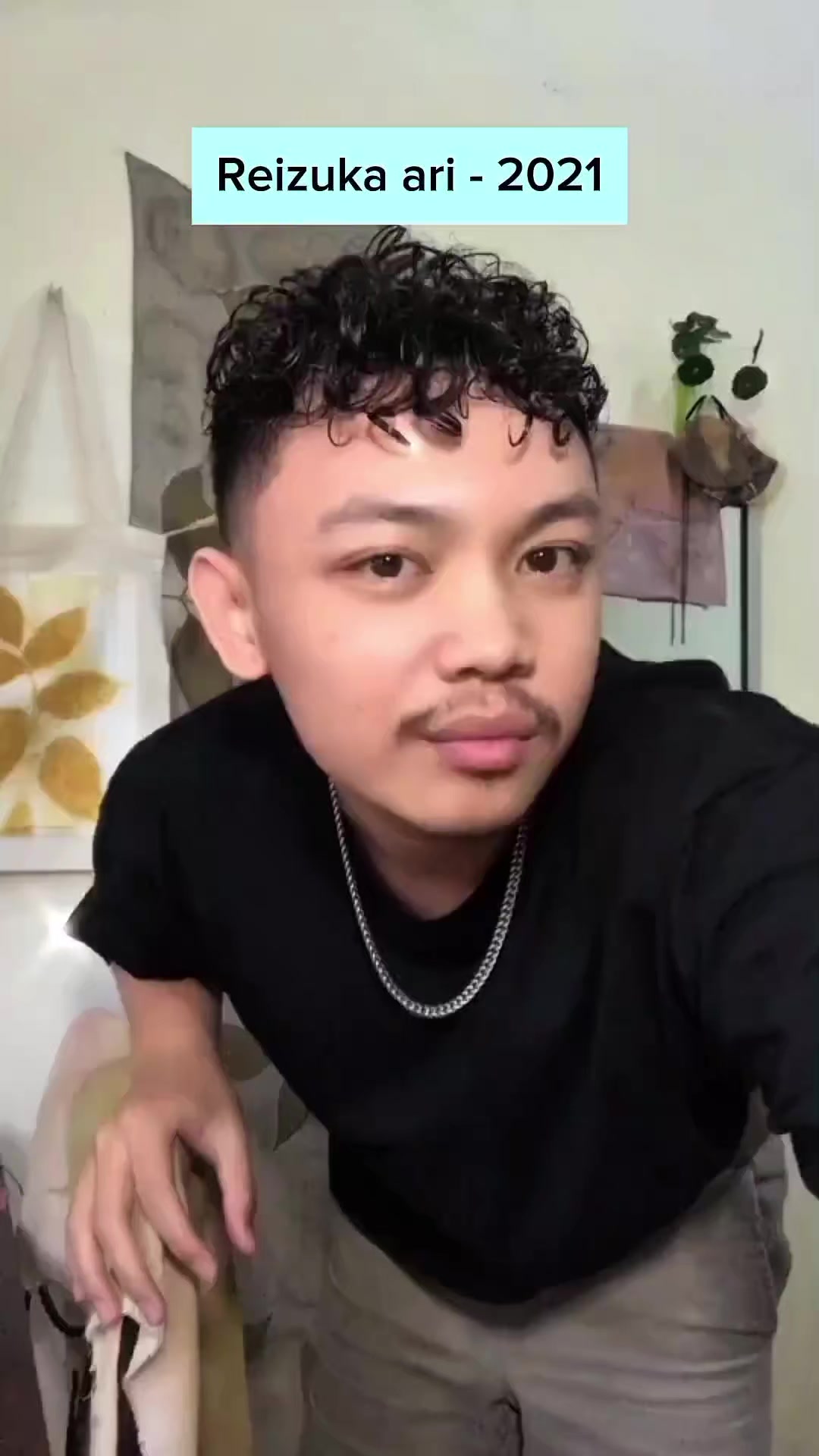 @Paparazzi Viral