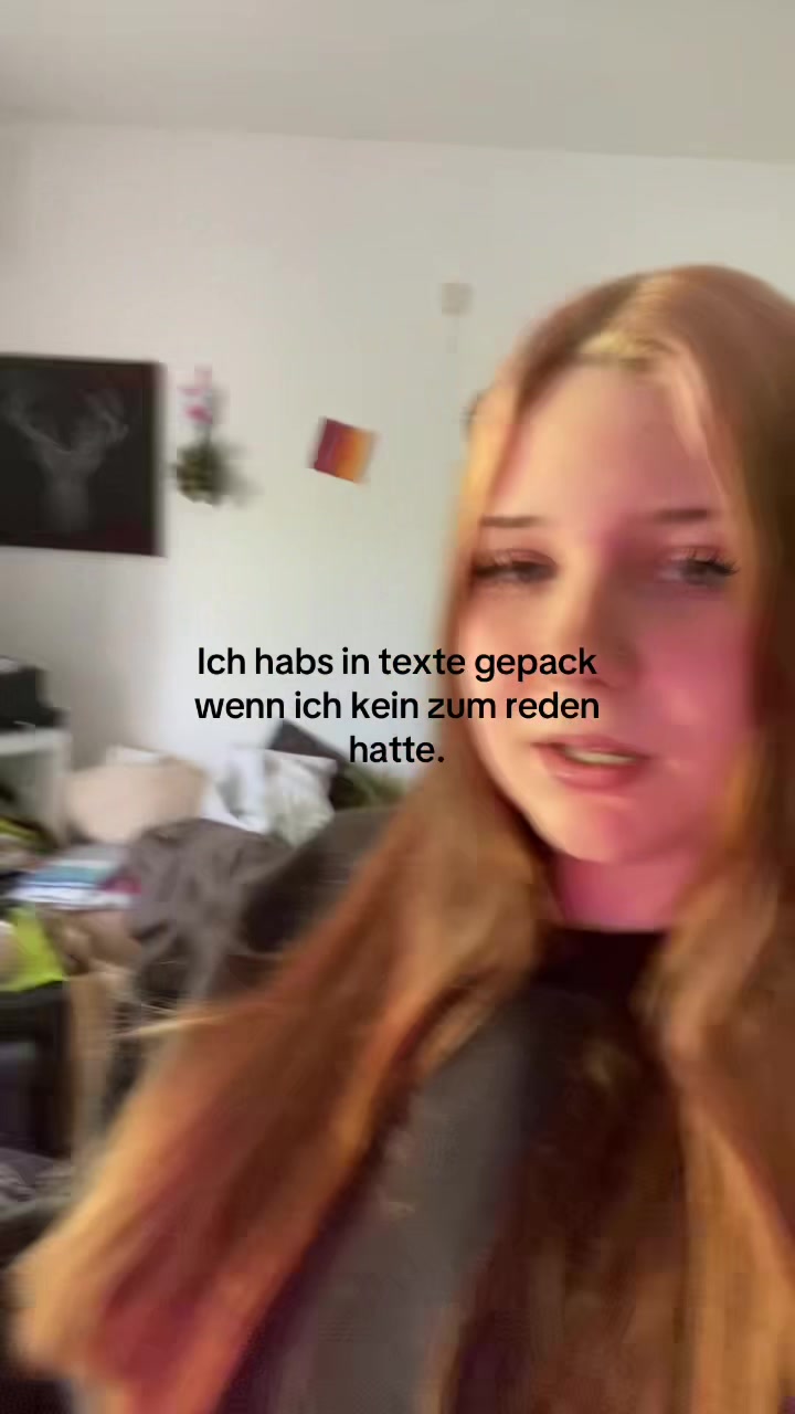 @🎧