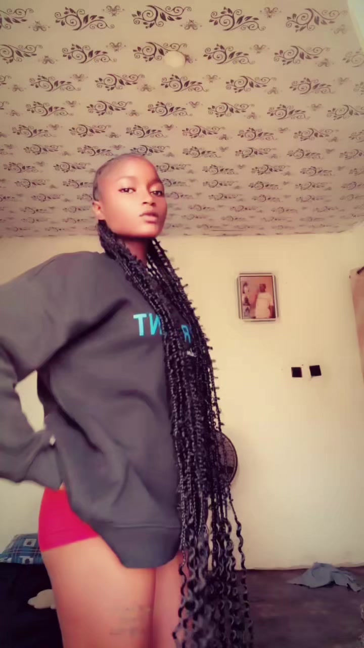 @AYINKE TOHSEXY