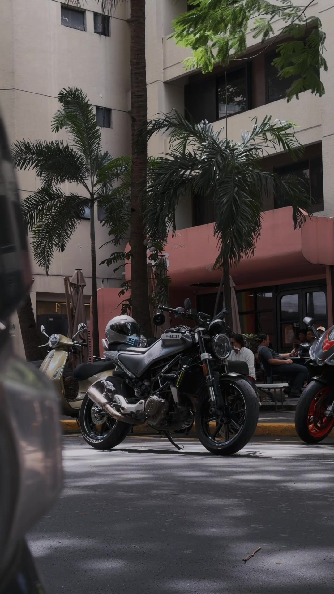@23MOTO