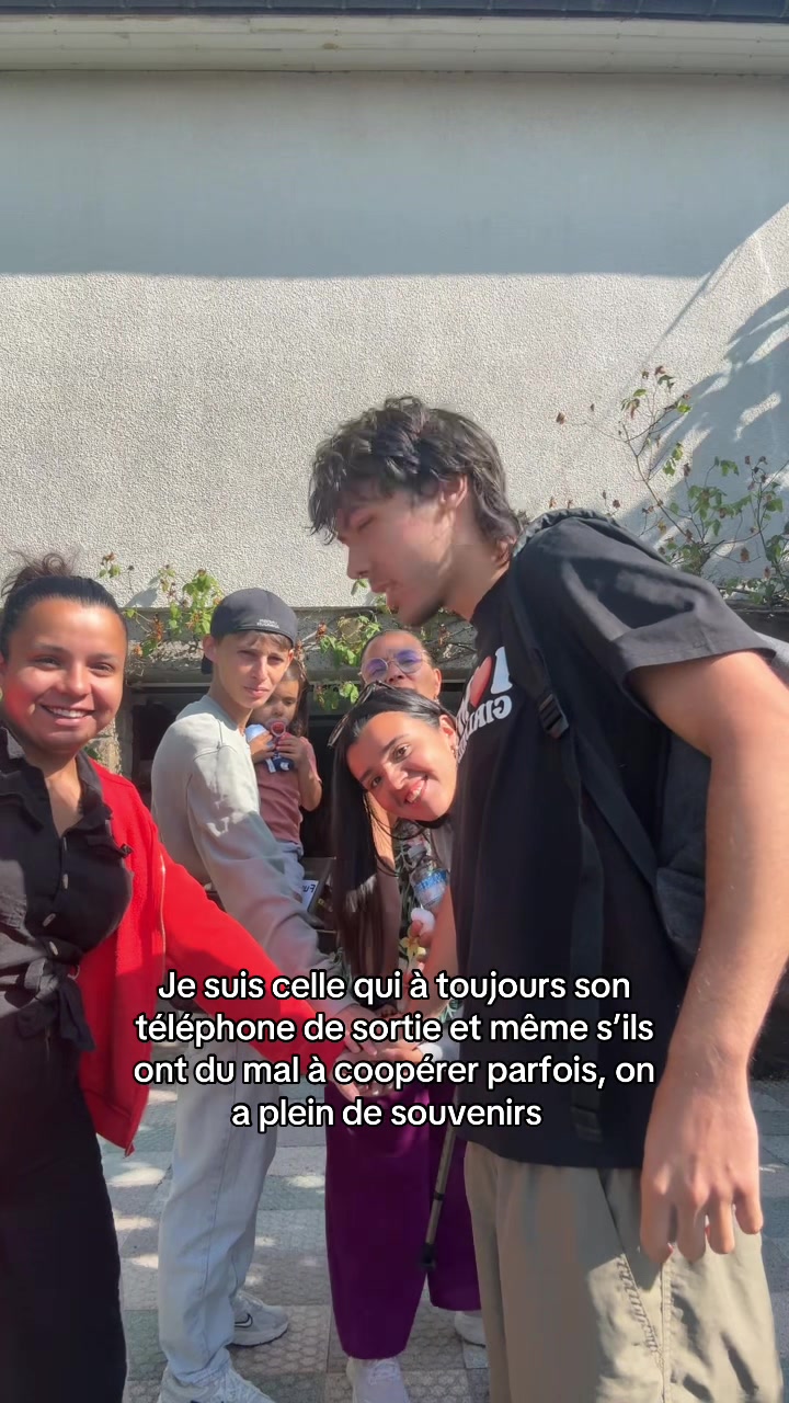 @lysamoses