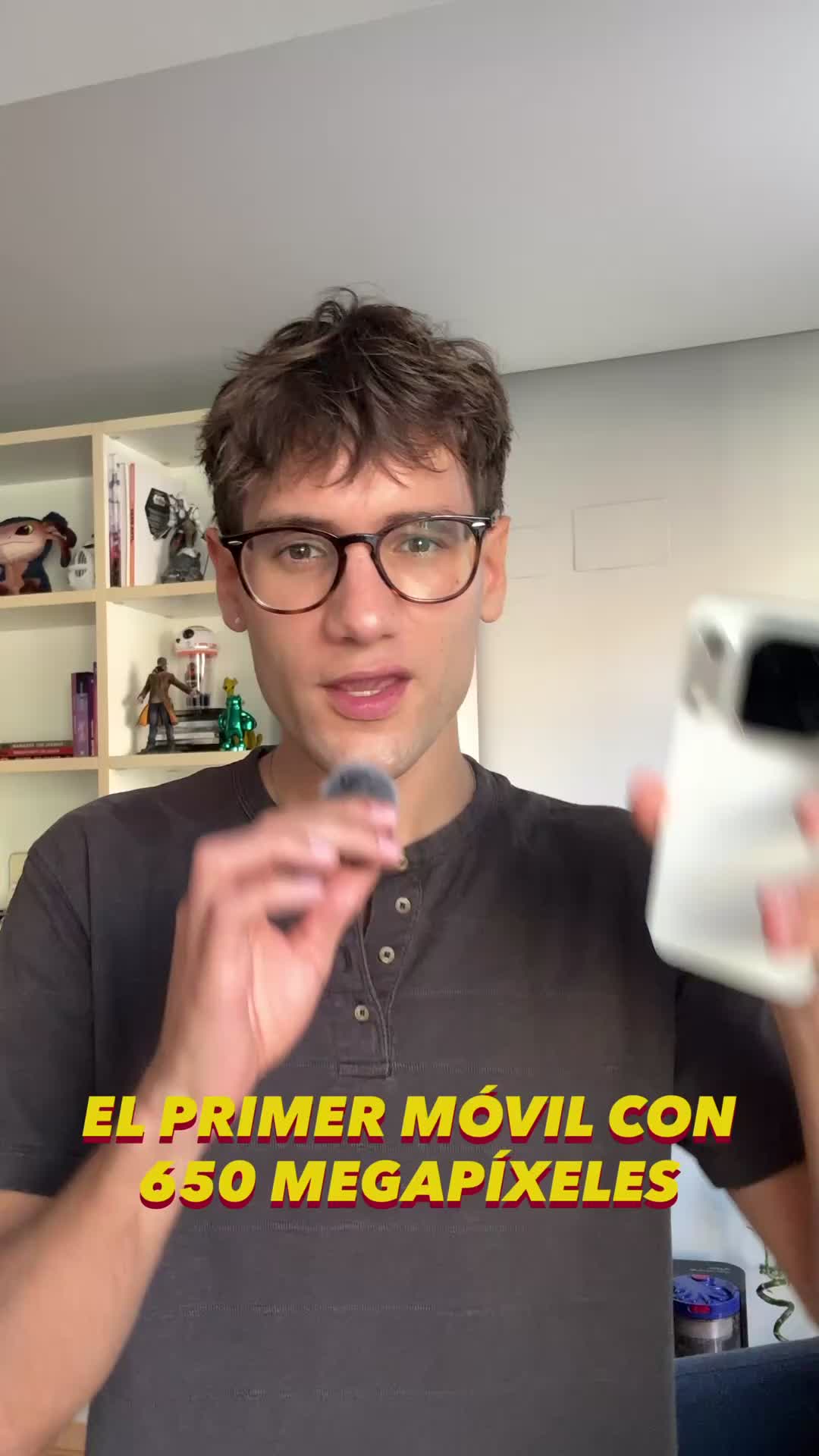 @Hipertextual