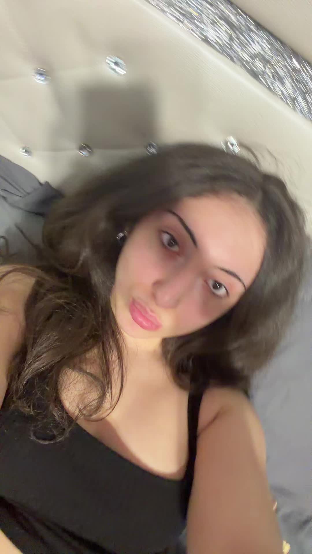 @🪩