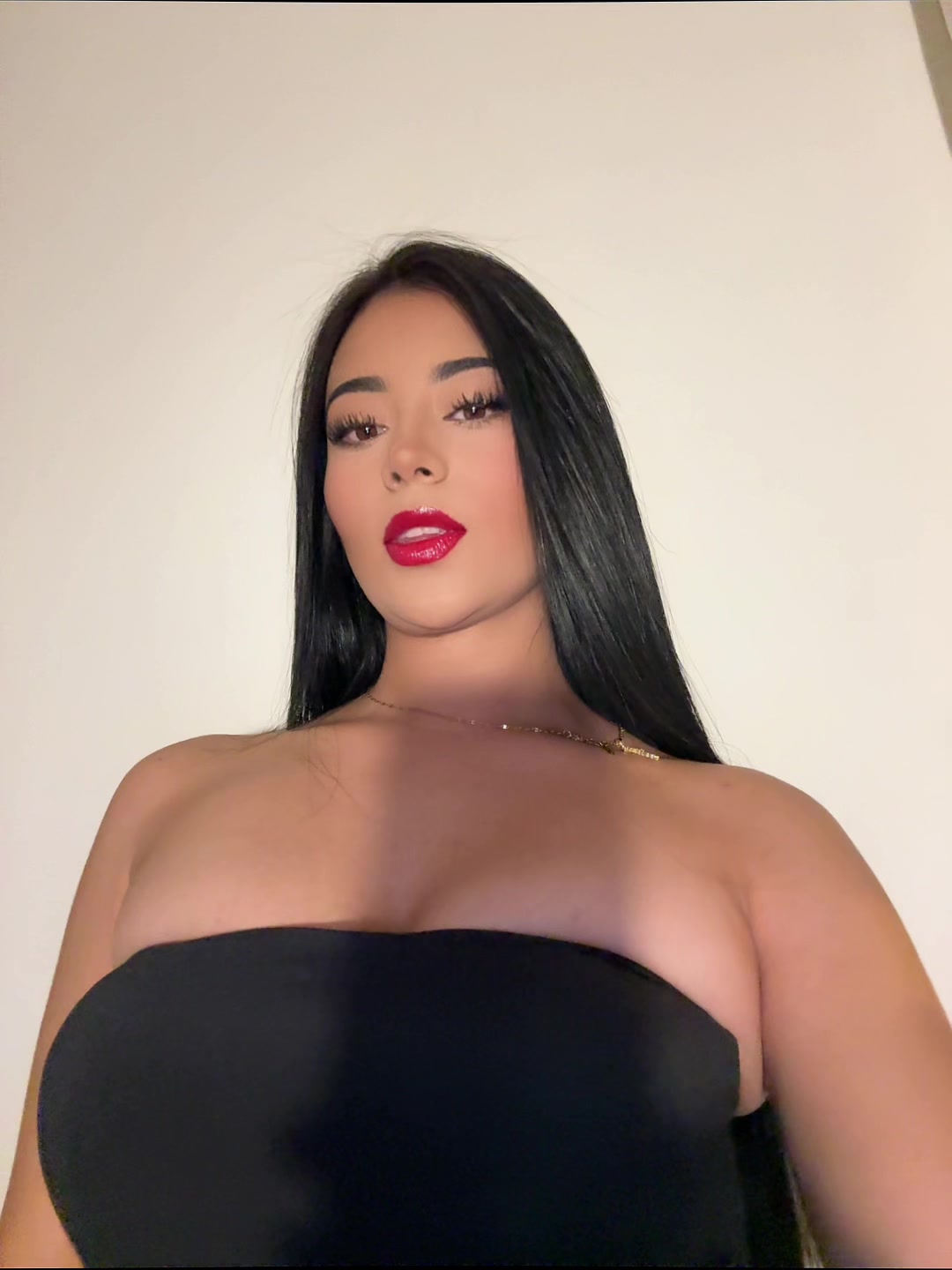 @Valentinaa