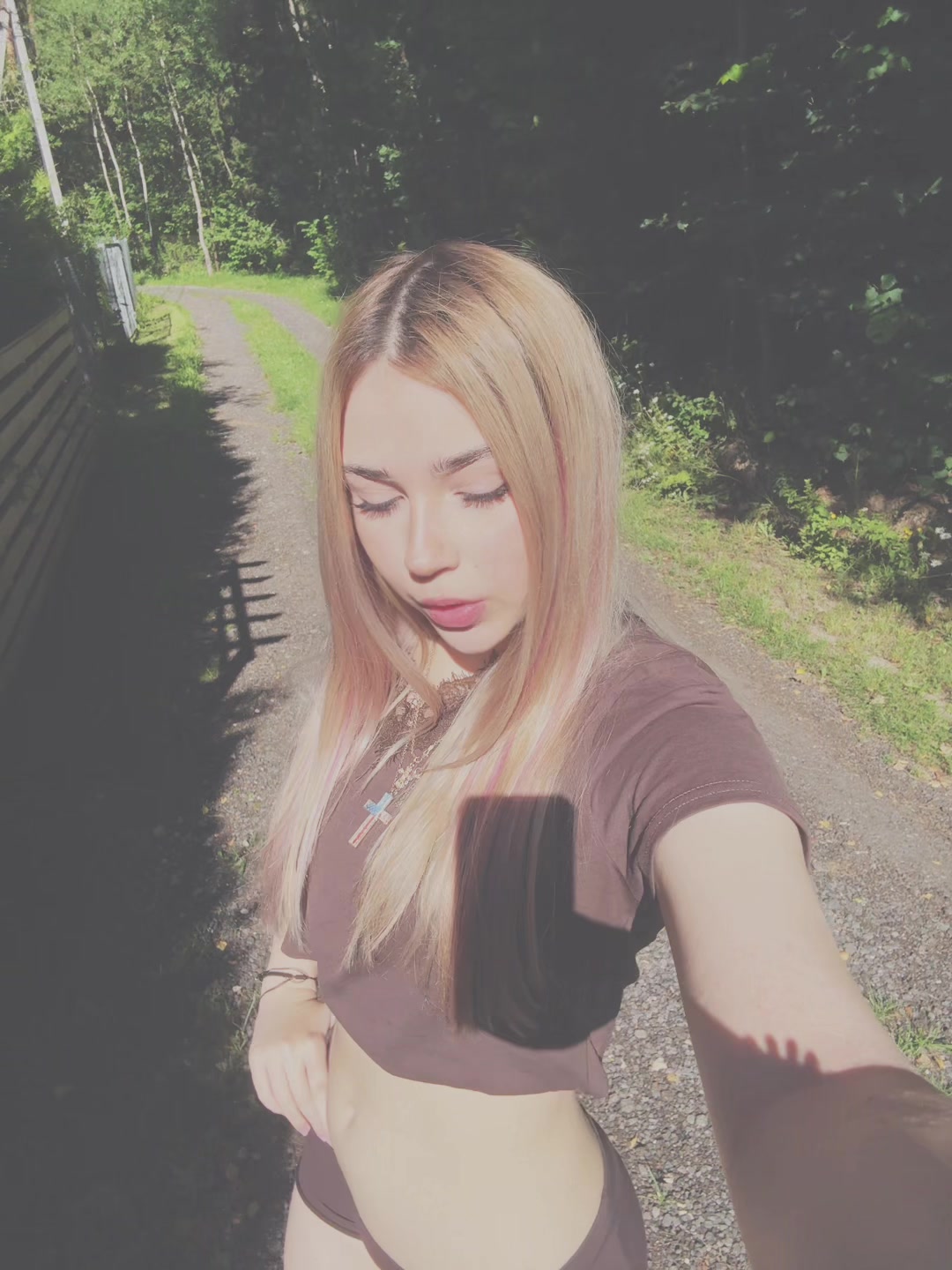 @ника бледная