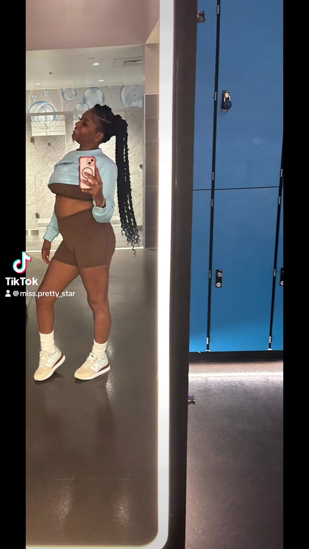 @Miss.Pretty_Star