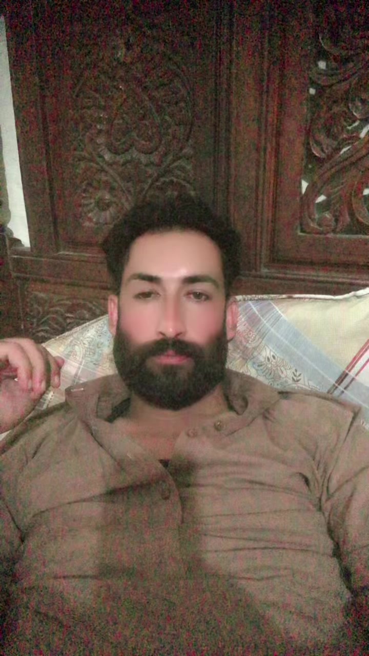 @لاڈلا بٹ 786