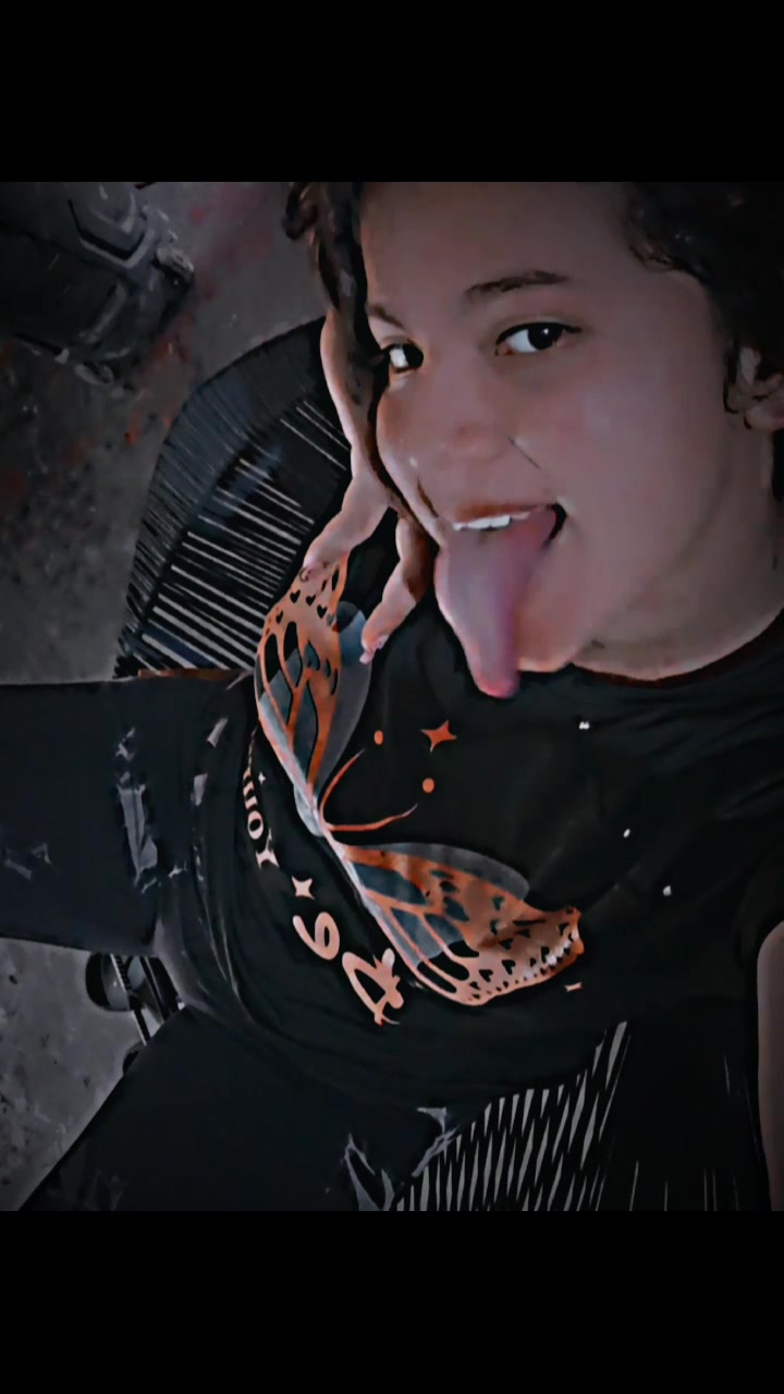 @tu gordita😈😜