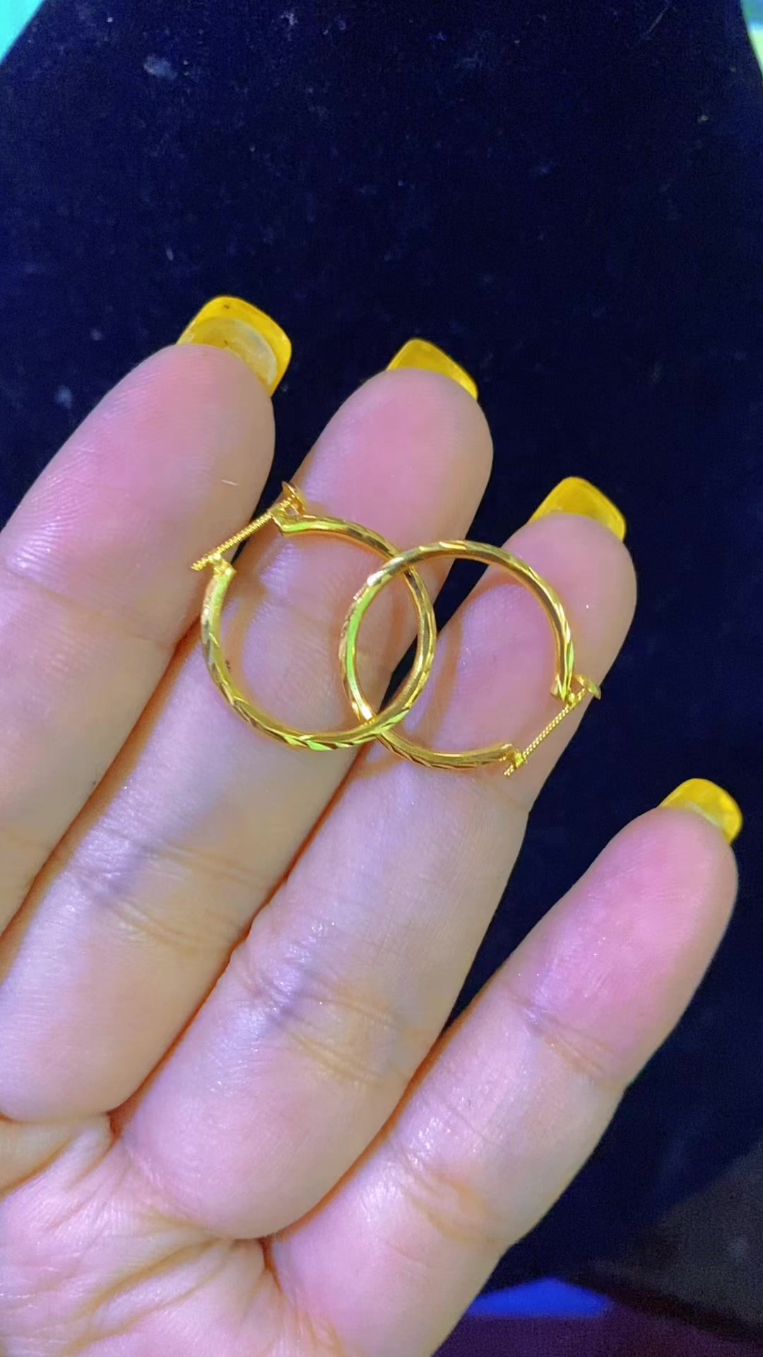 @ရွှေ&ensp;ရတနာ Gold&Jewellery