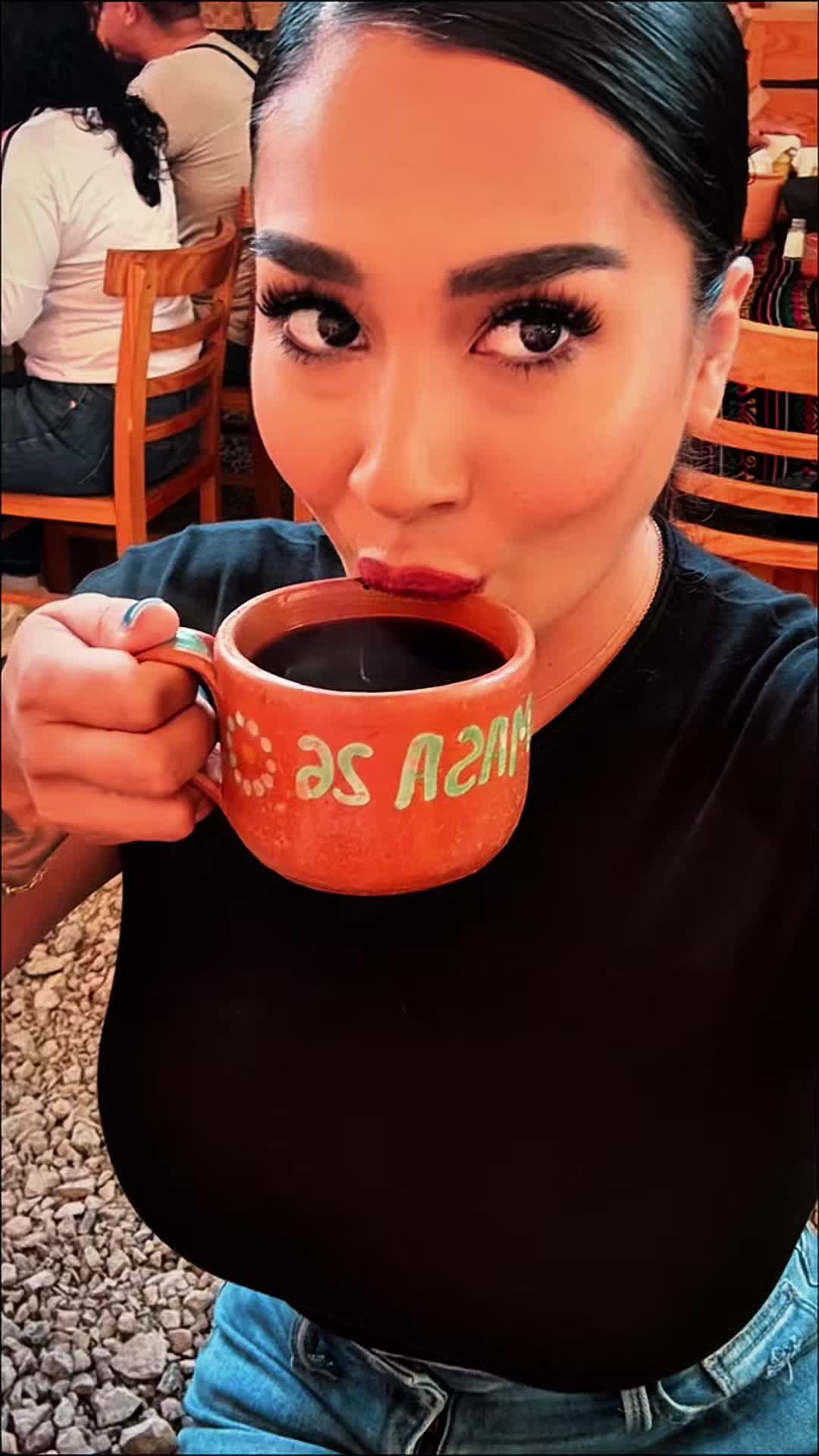 @Andrea S Chaibún