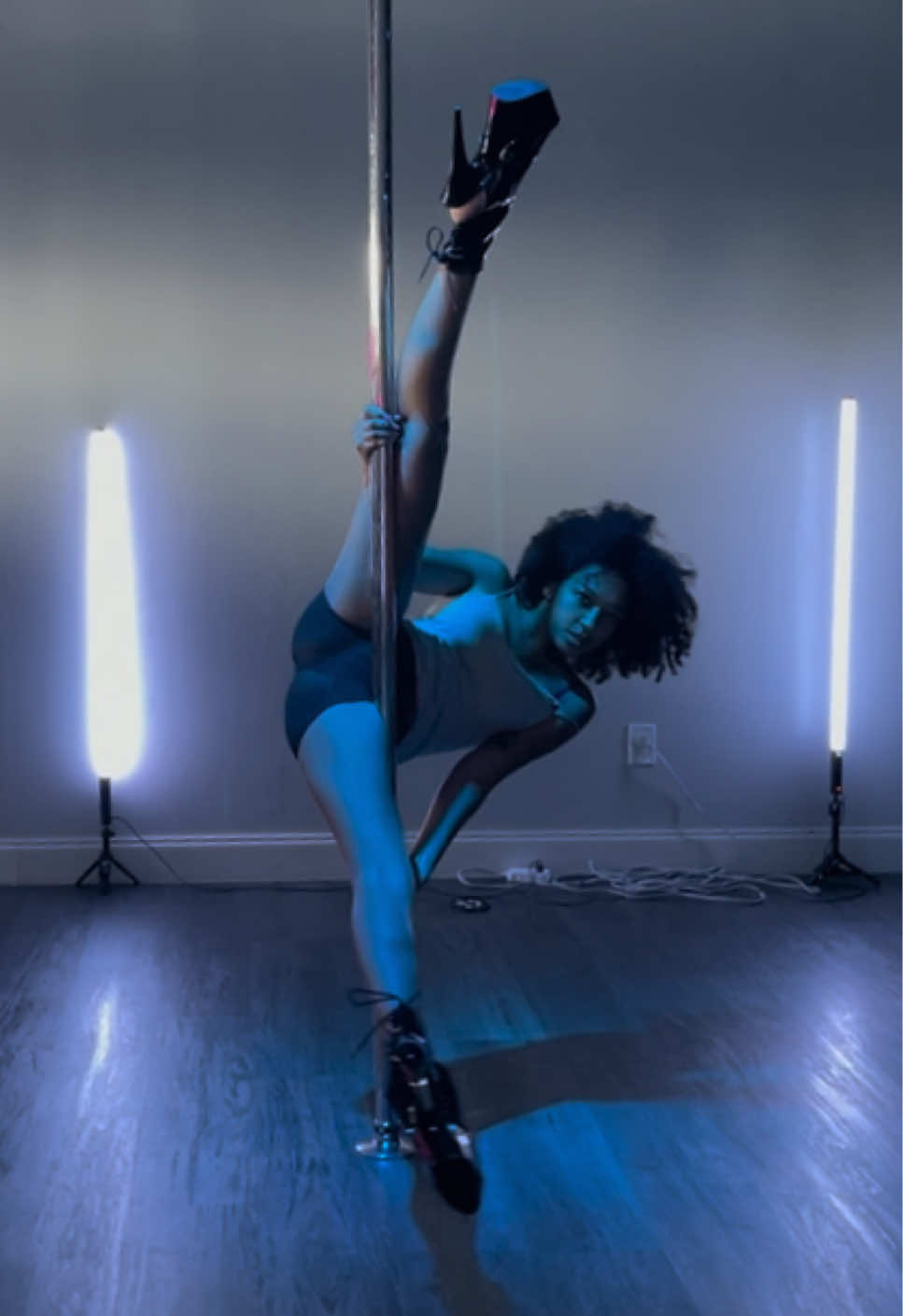 @arielleism