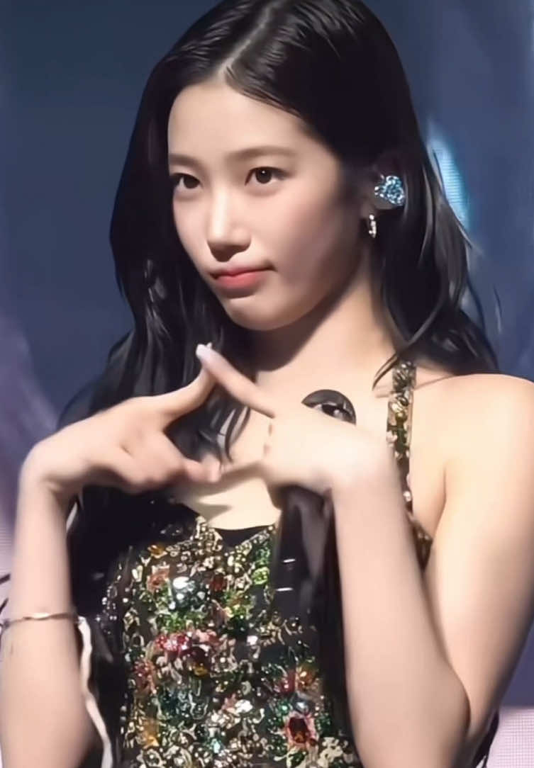 @ʚ 𝐊𝐚𝐳𝐮𝐡𝐚 ɞ