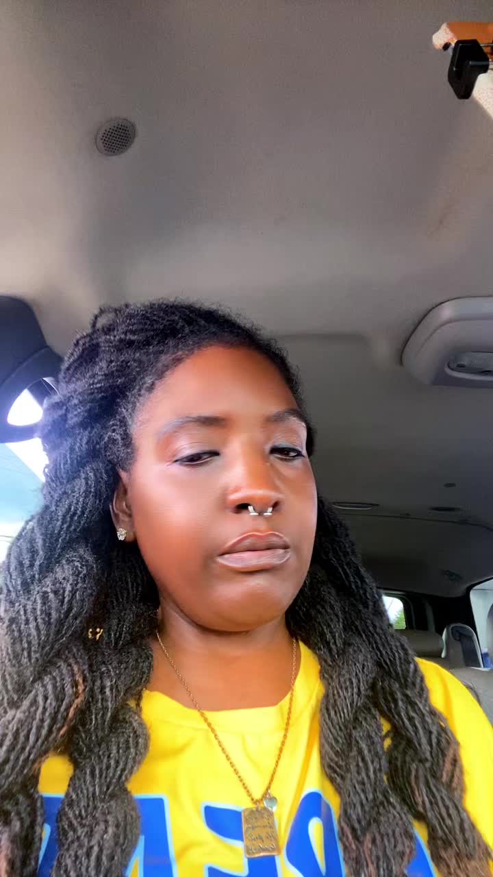 @T Lindsey Wit Da MØTION 🧭🌊🚀