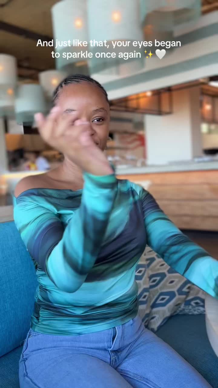 @Bella